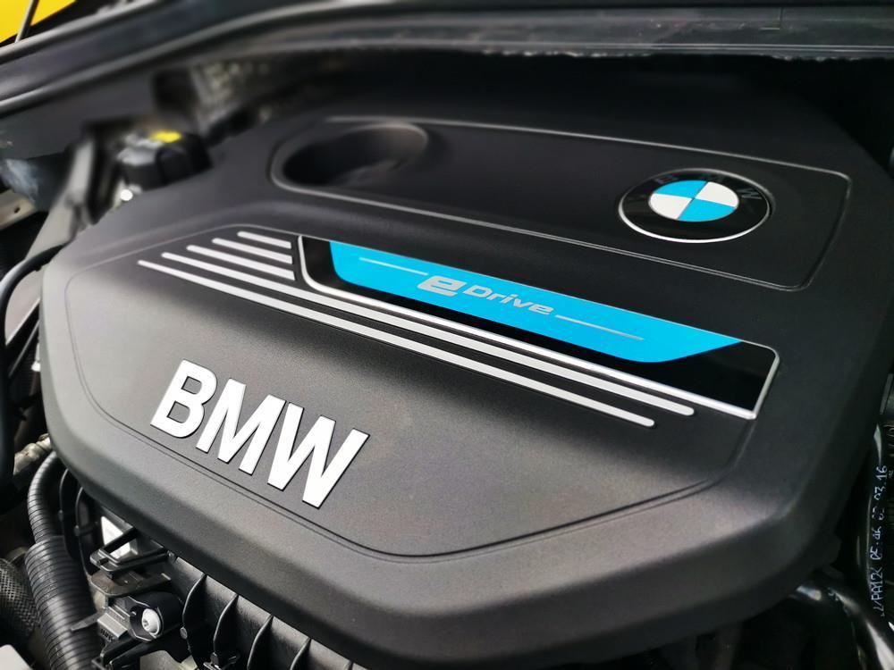 2017 BMW 225xe thumbnail