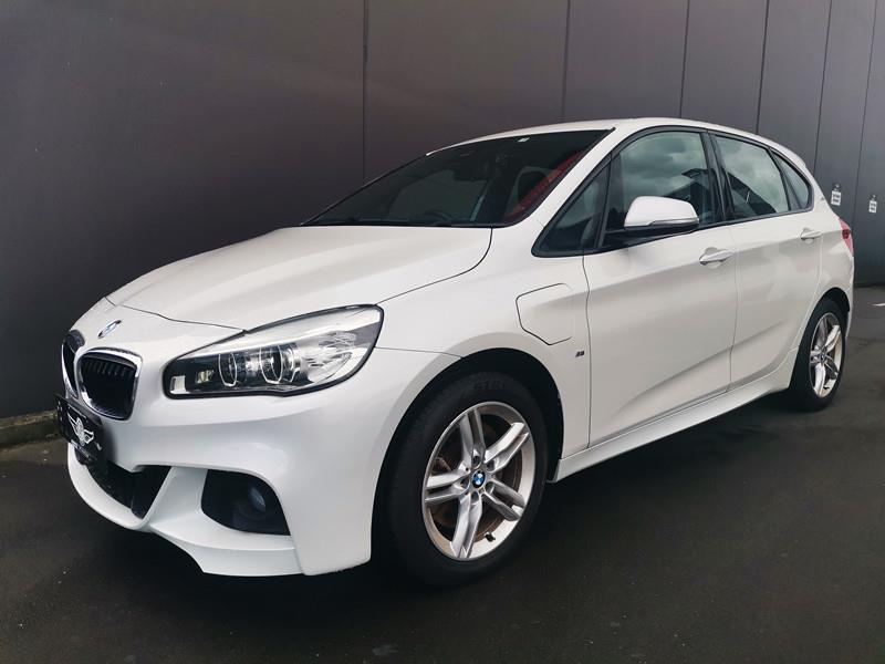 2017 BMW 225xe thumbnail