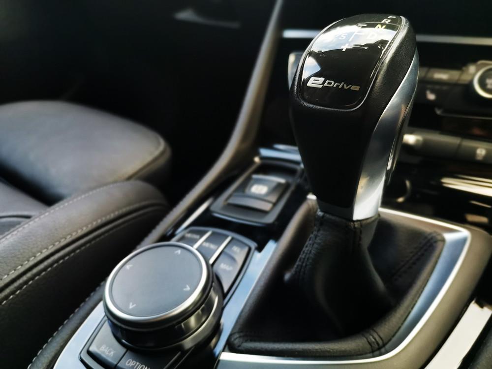 2017 BMW 225xe thumbnail