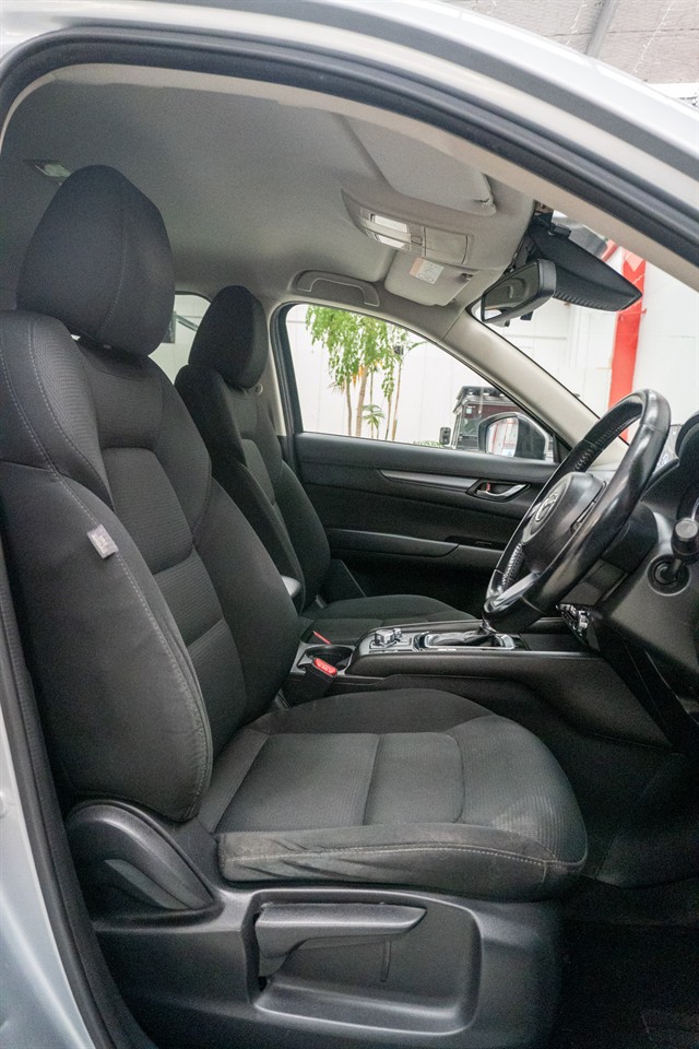 2017 Mazda CX-5 thumbnail