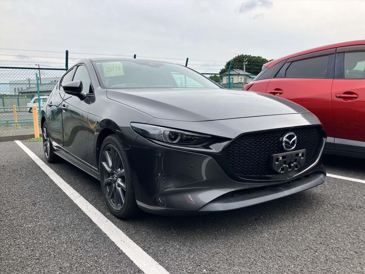 2019 Mazda 3 thumbnail