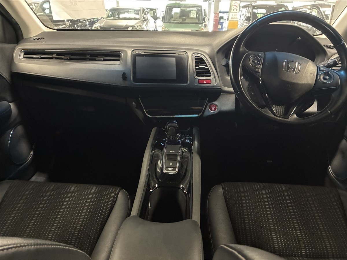 2015 Honda Vezel thumbnail