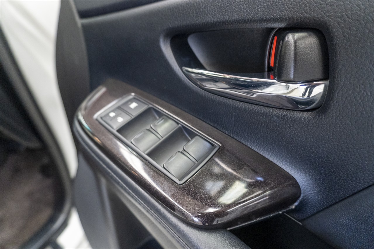2012 Lexus HS250H thumbnail