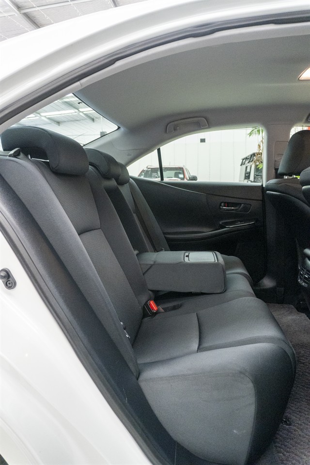 2012 Lexus HS250H thumbnail