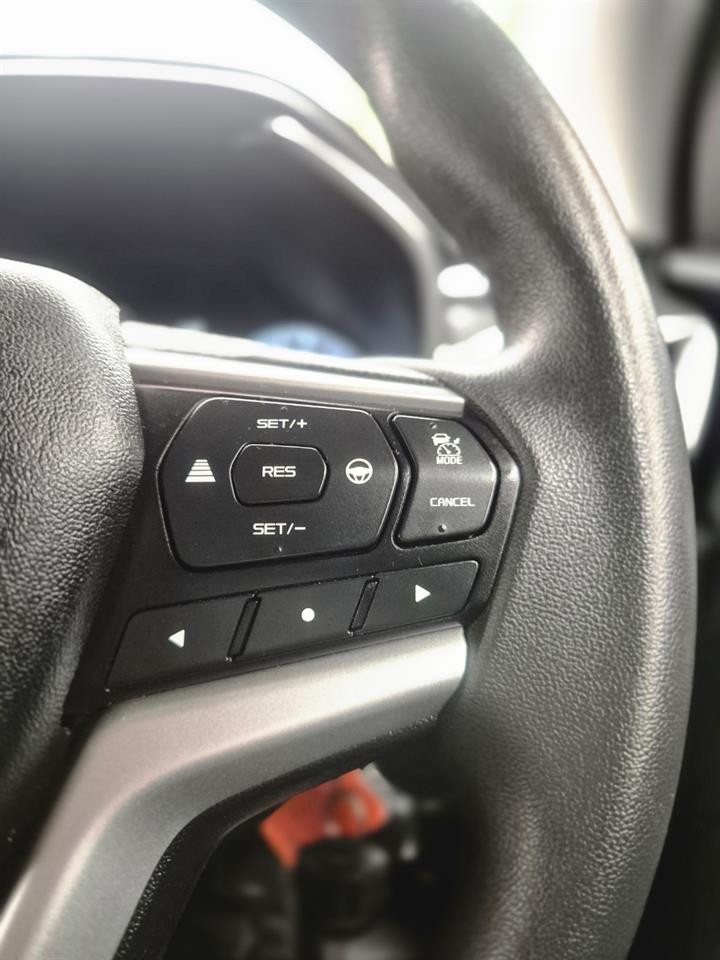 2020 Isuzu D-Max thumbnail