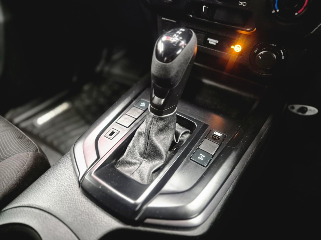 2020 Isuzu D-Max thumbnail