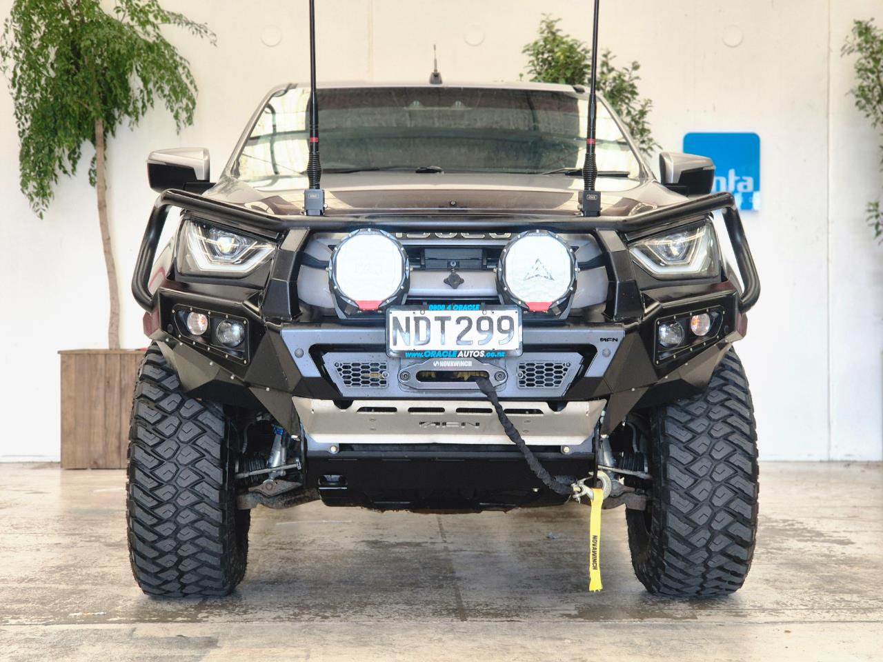 2020 Isuzu D-Max thumbnail