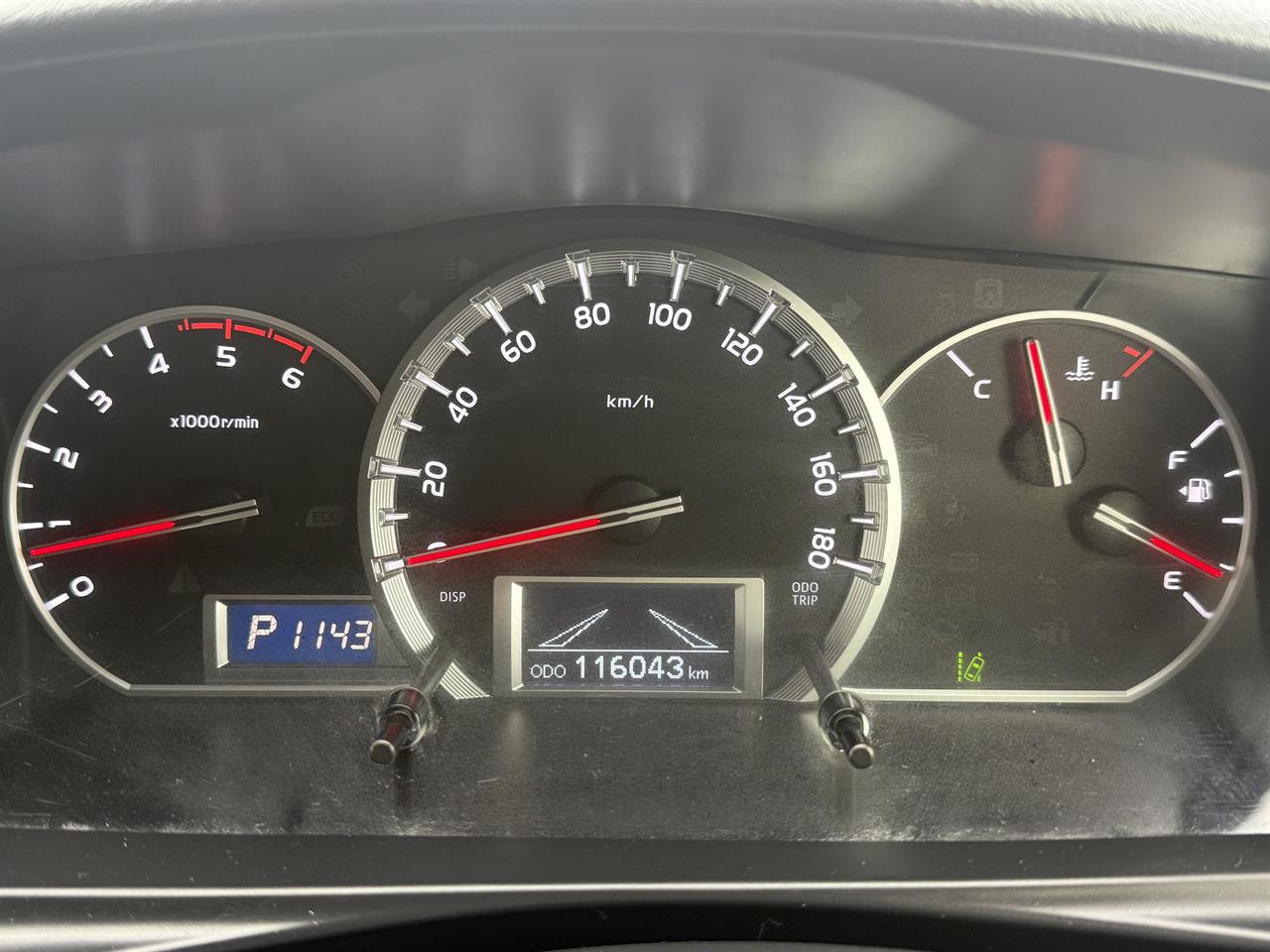 2018 Toyota Hiace thumbnail