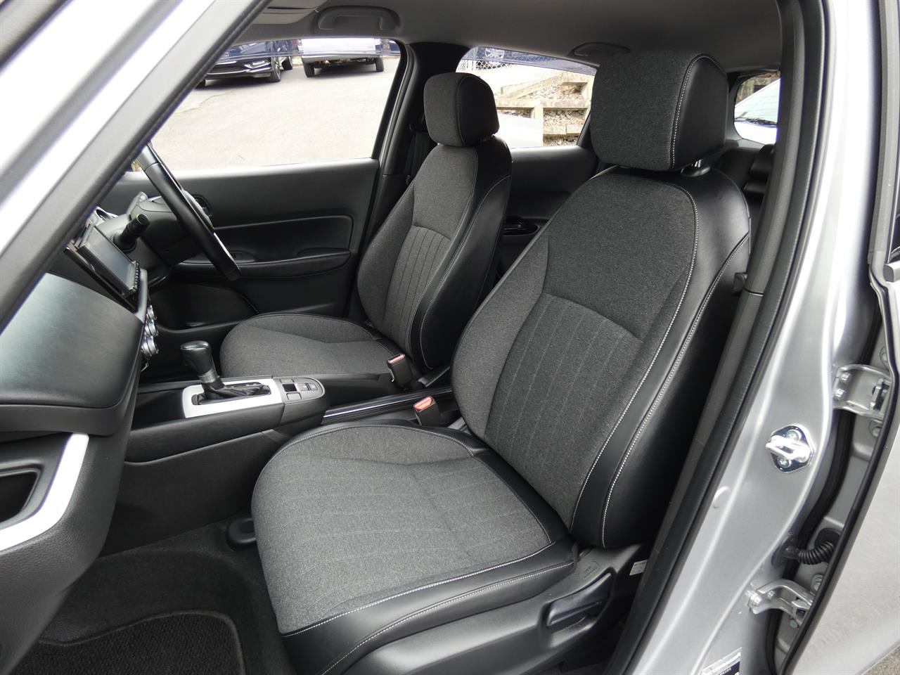 2021 Honda FIT thumbnail
