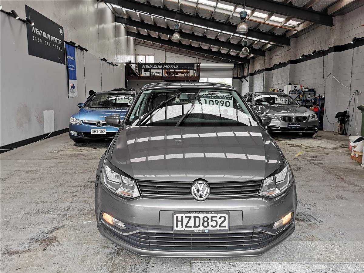 2015 Volkswagen Polo thumbnail