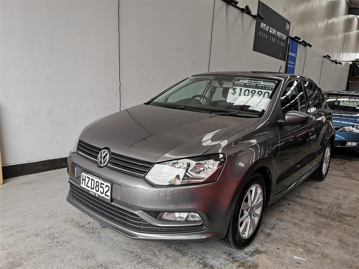 2015 Volkswagen Polo thumbnail