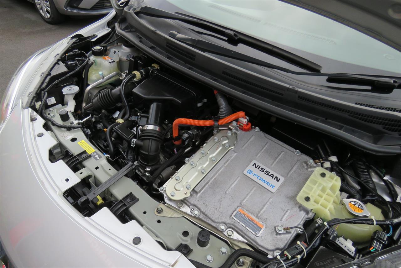2021 Nissan Note thumbnail