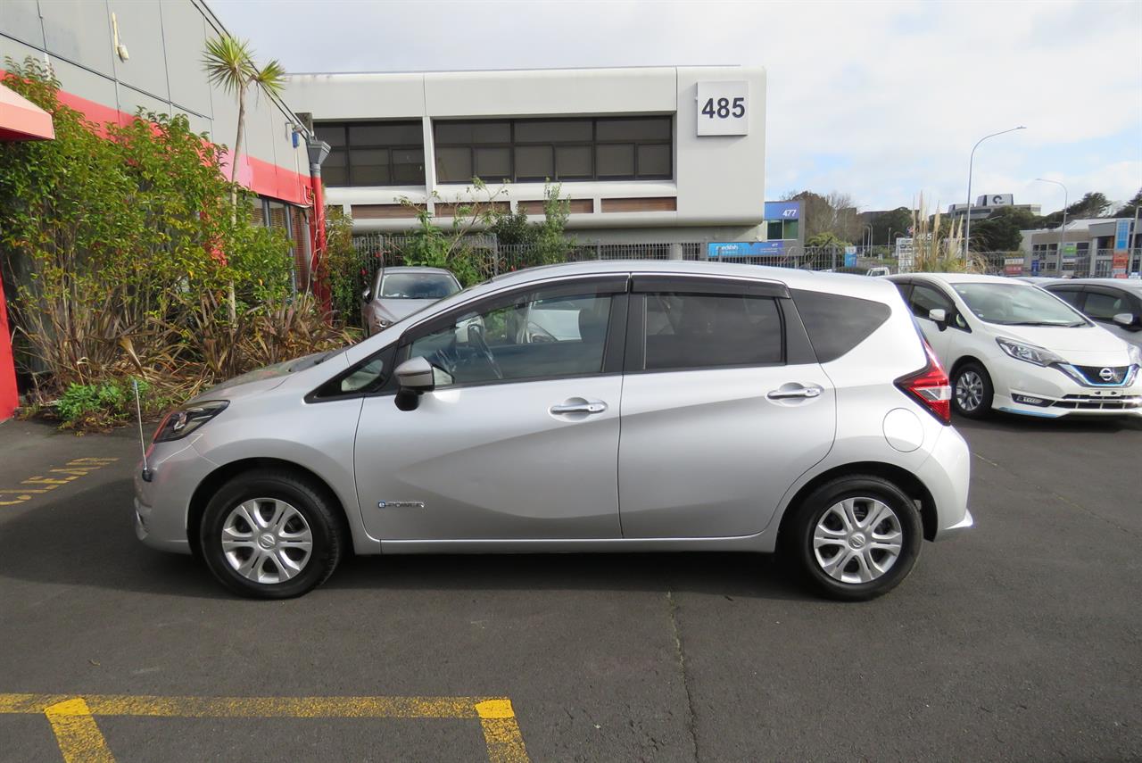 2021 Nissan Note thumbnail