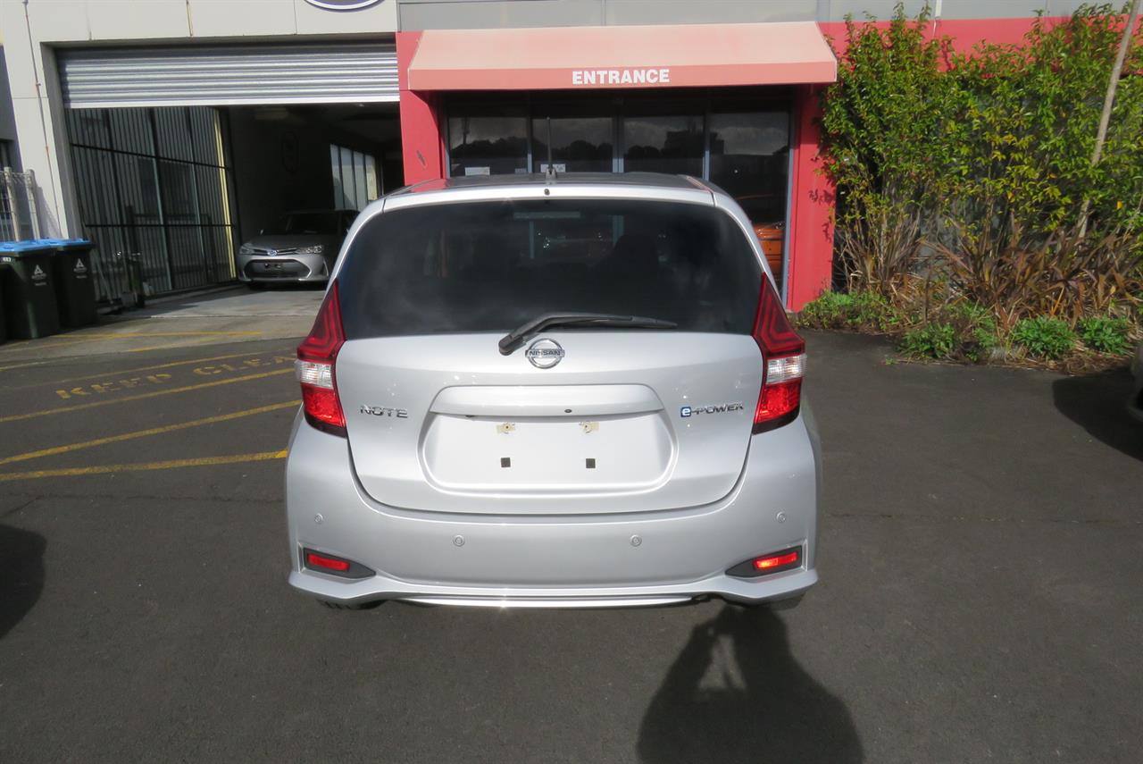 2021 Nissan Note thumbnail