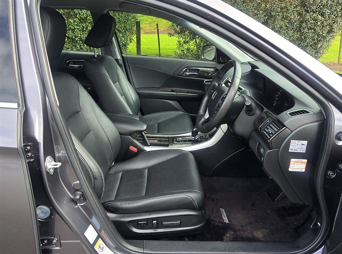 2013 Honda Accord thumbnail