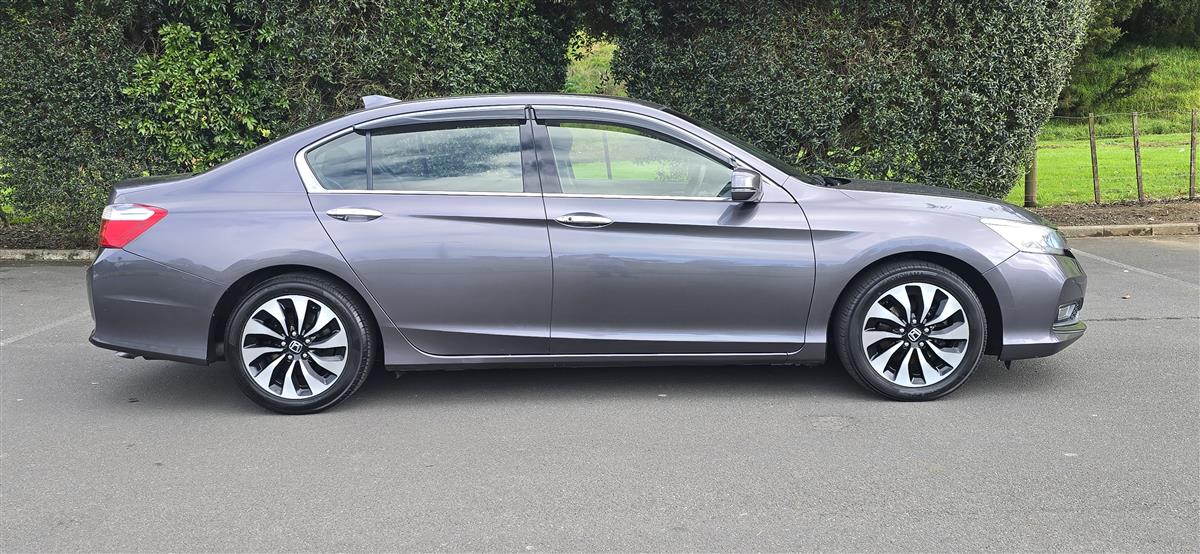 2013 Honda Accord thumbnail
