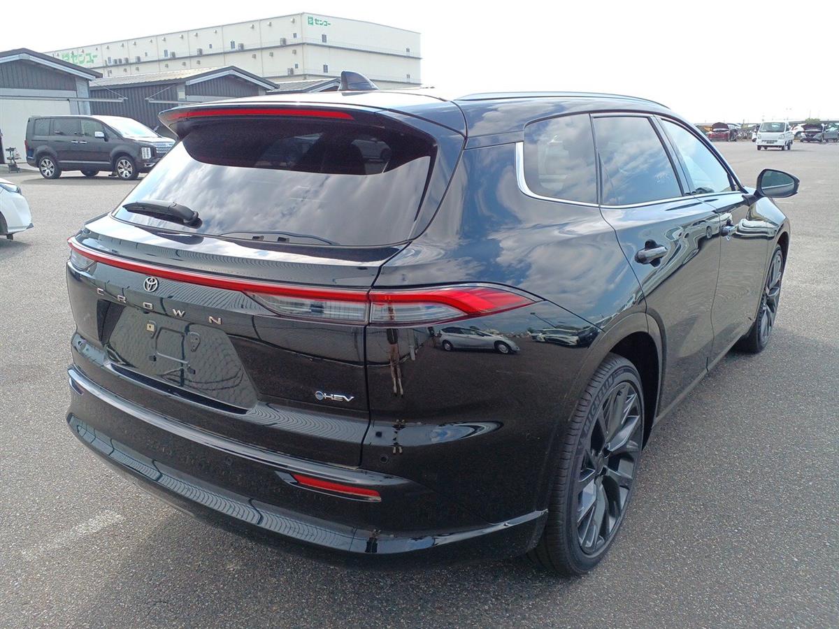 2026 Toyota Crown thumbnail