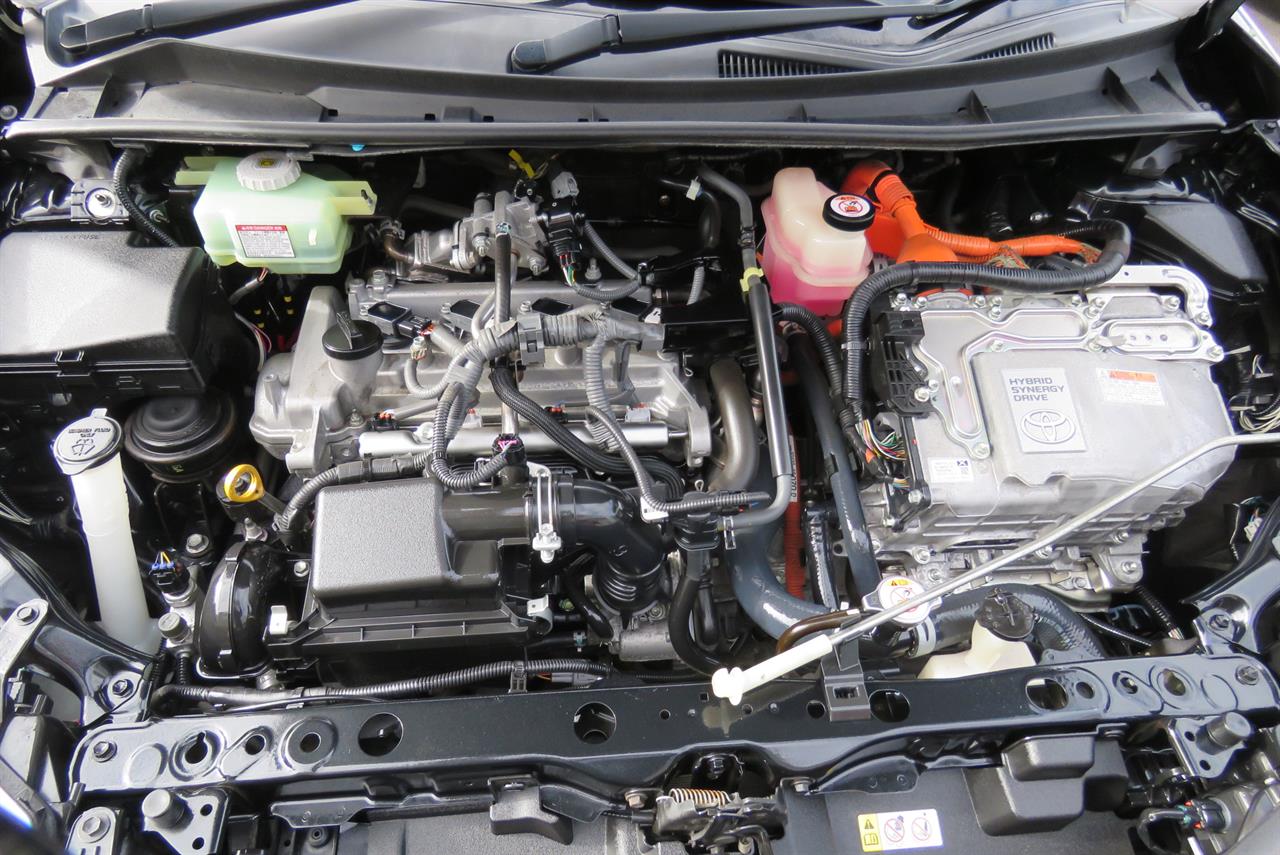 2018 Toyota Corolla thumbnail