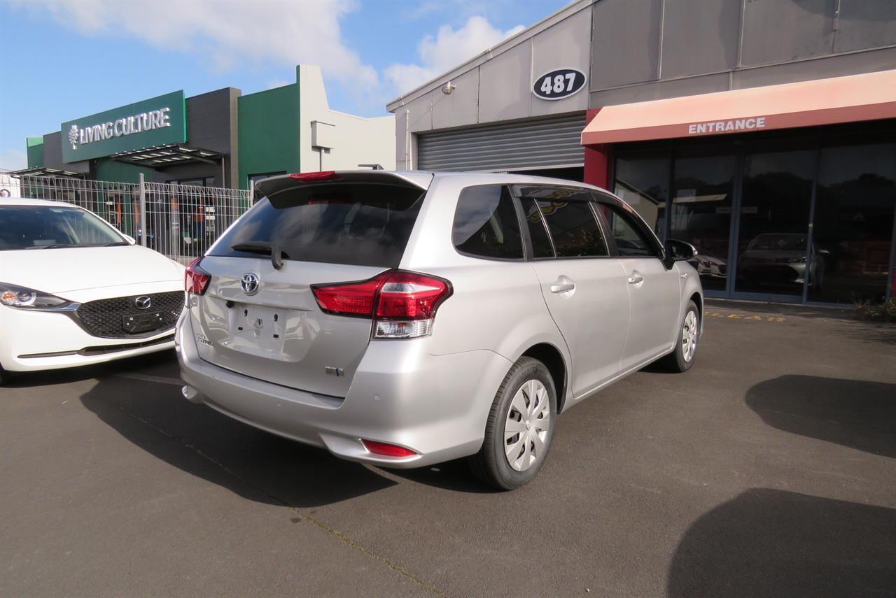 2020 Toyota Corolla thumbnail