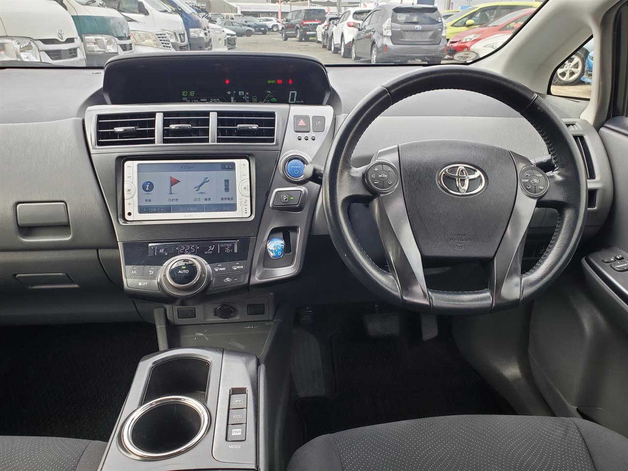 2014 Toyota Prius thumbnail