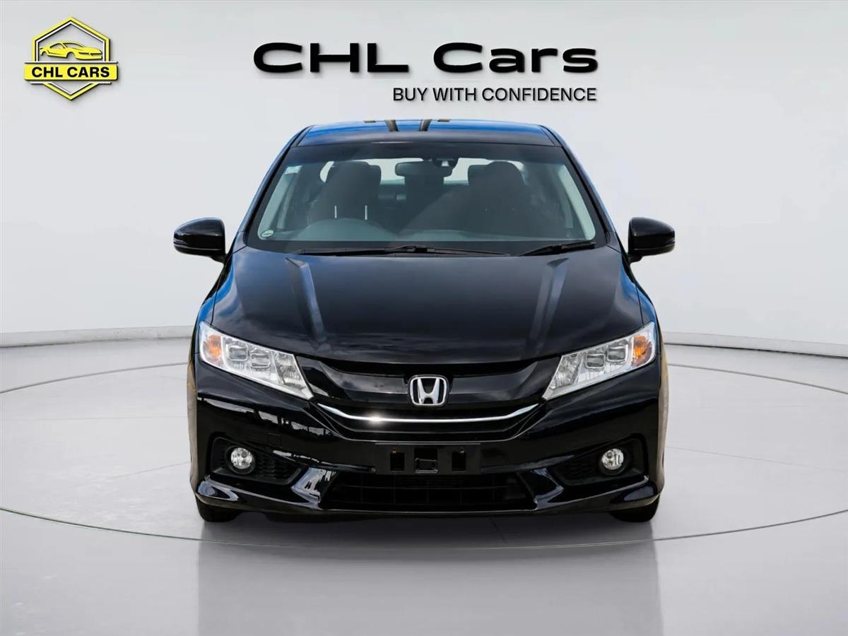 2016 Honda Grace thumbnail