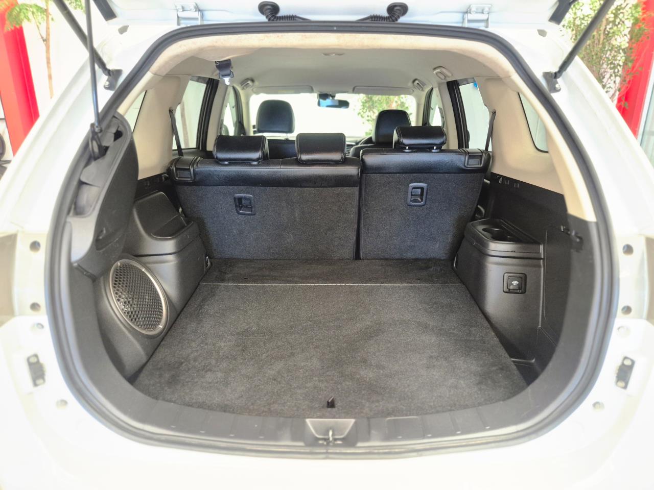 2014 Mitsubishi Outlander thumbnail