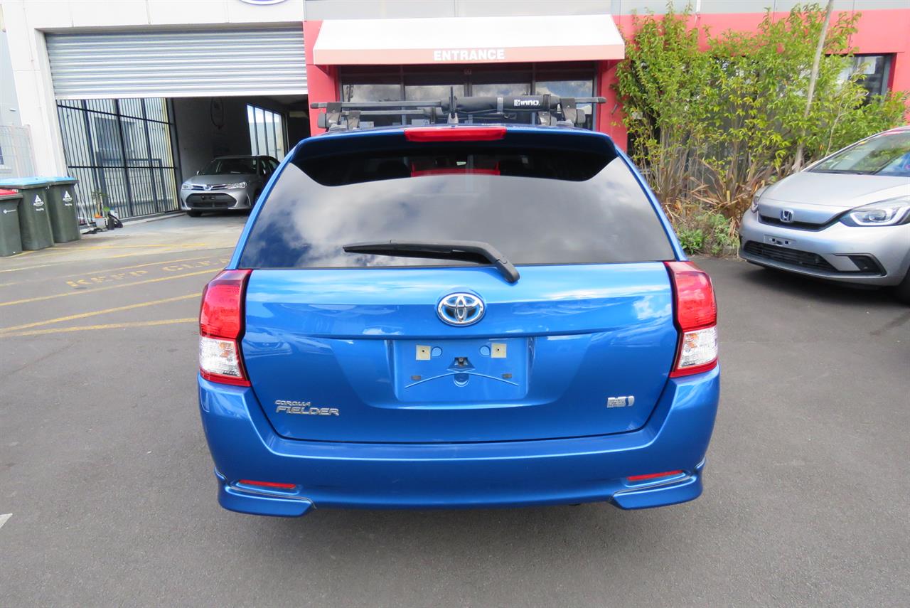 2014 Toyota Corolla thumbnail