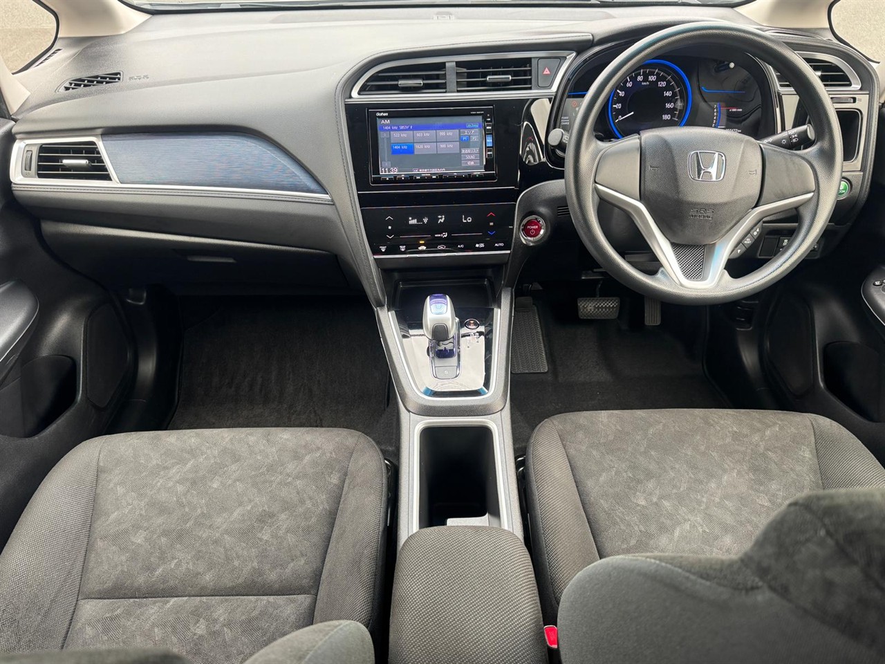 2017 Honda Shuttle thumbnail