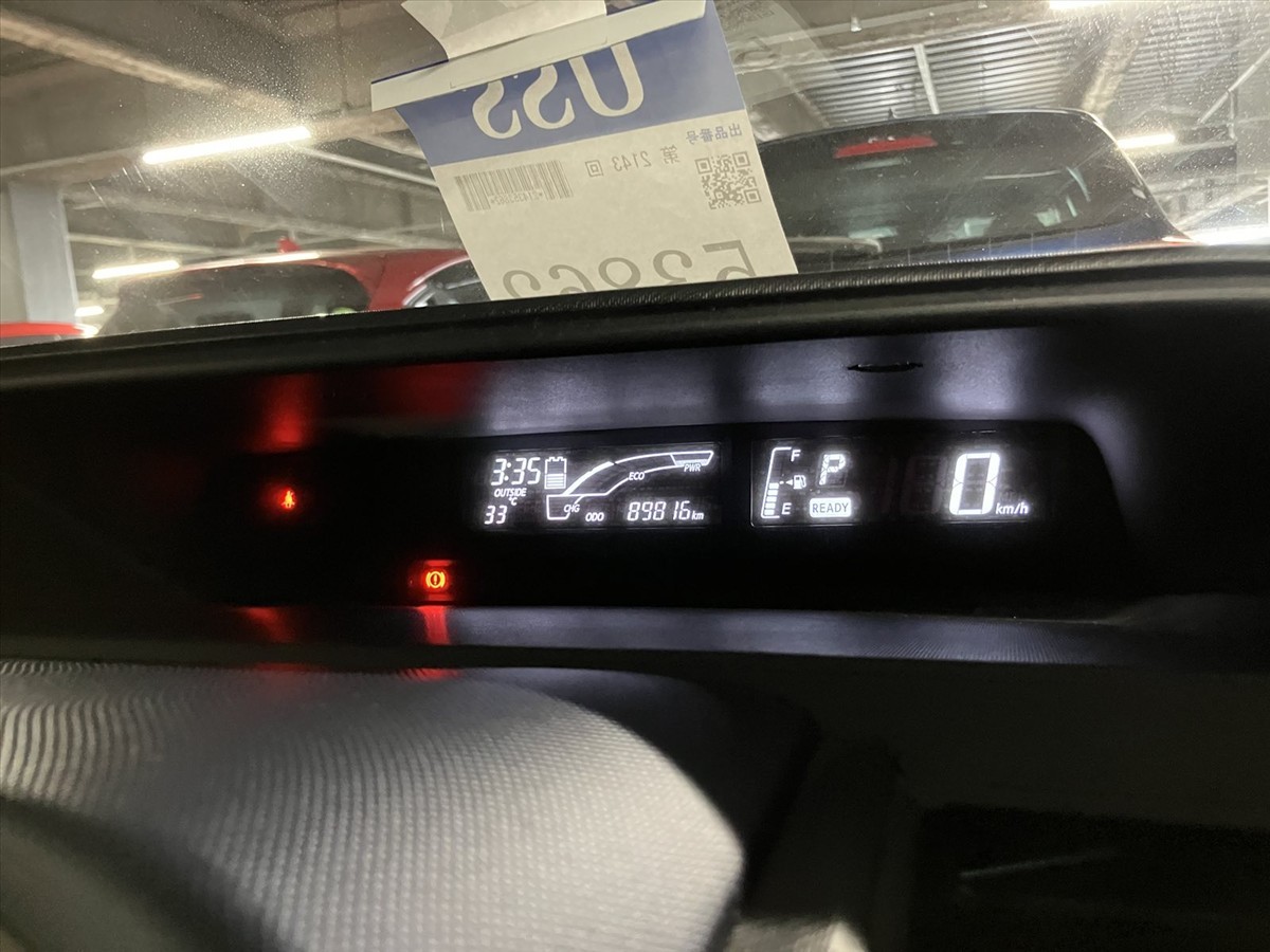 2015 Toyota Aqua thumbnail