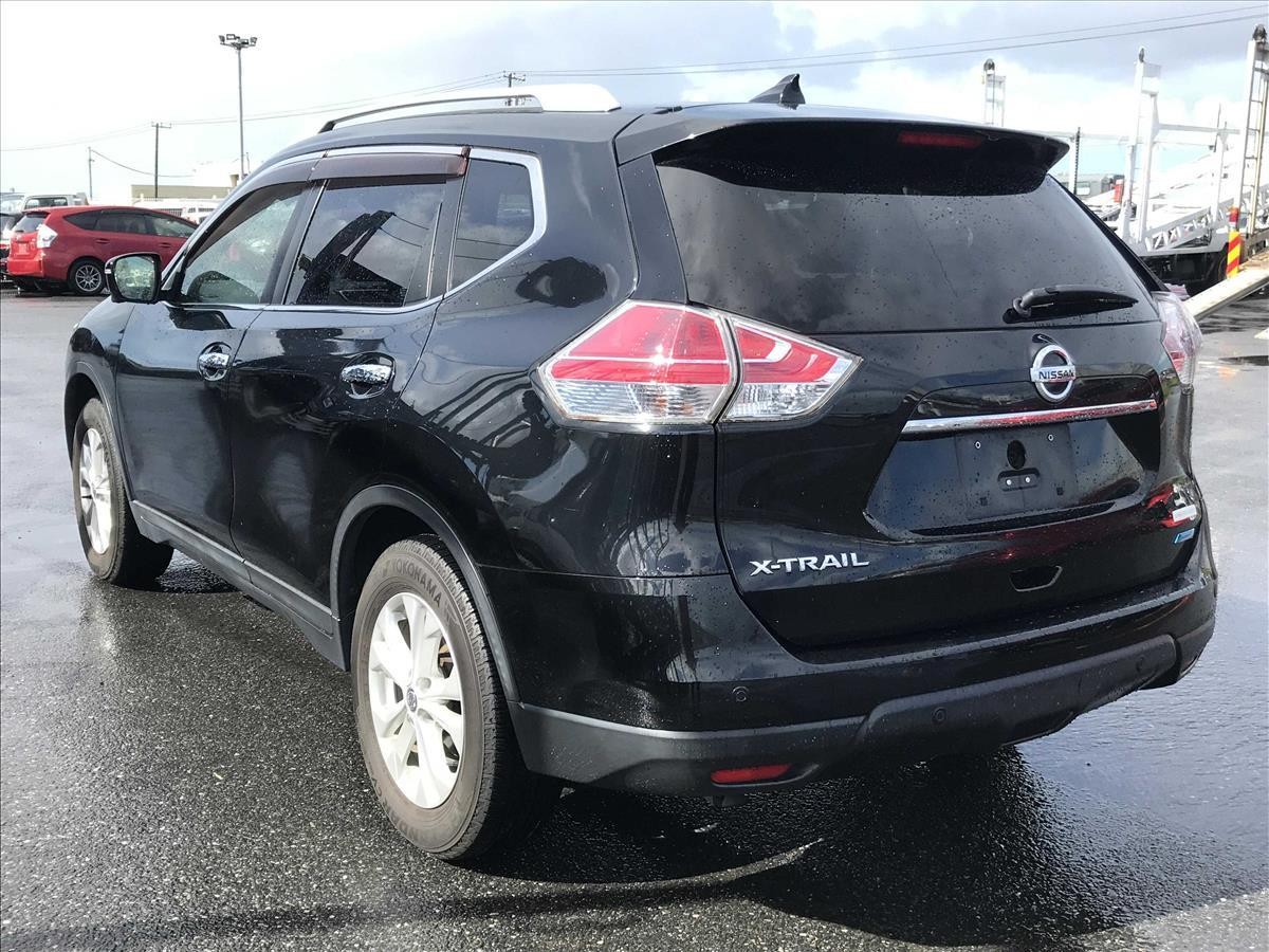 2015 Nissan X-Trail thumbnail