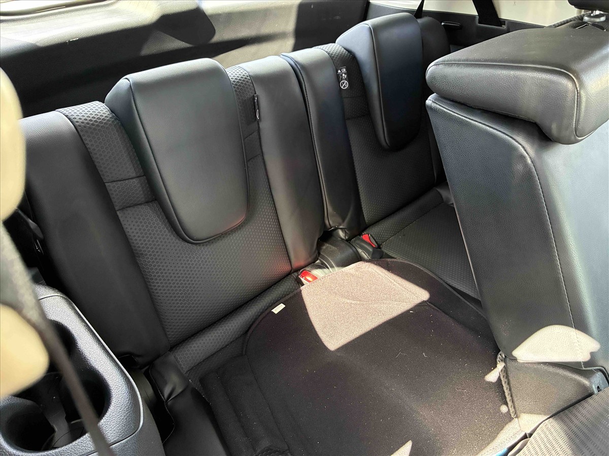 2015 Nissan X-Trail thumbnail