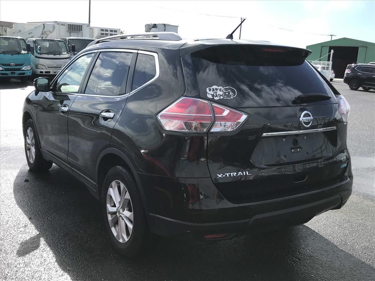 2015 Nissan X-Trail thumbnail