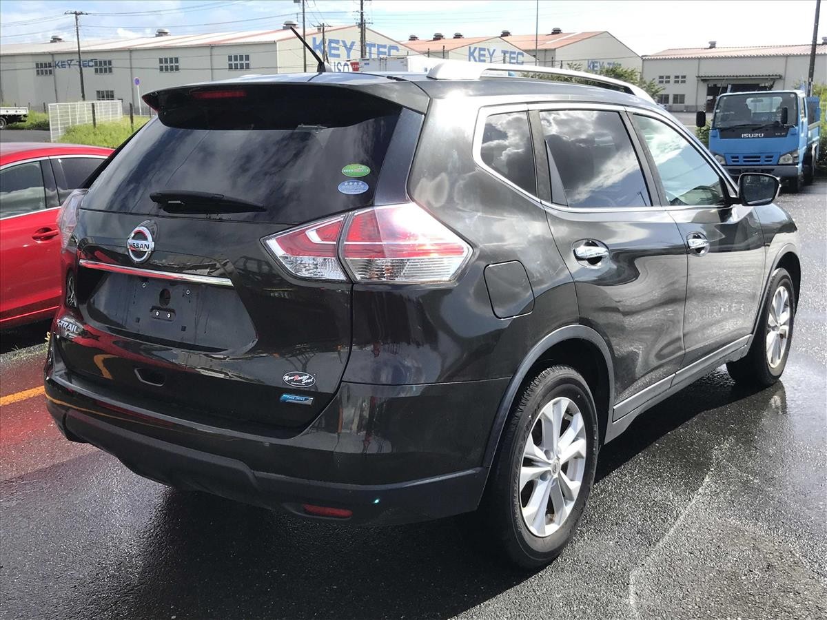 2015 Nissan X-Trail thumbnail