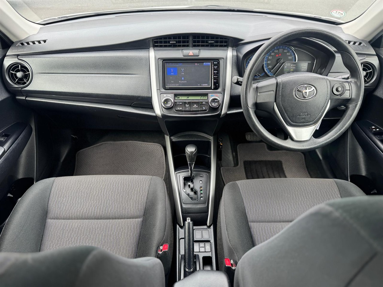 2015 Toyota Corolla thumbnail