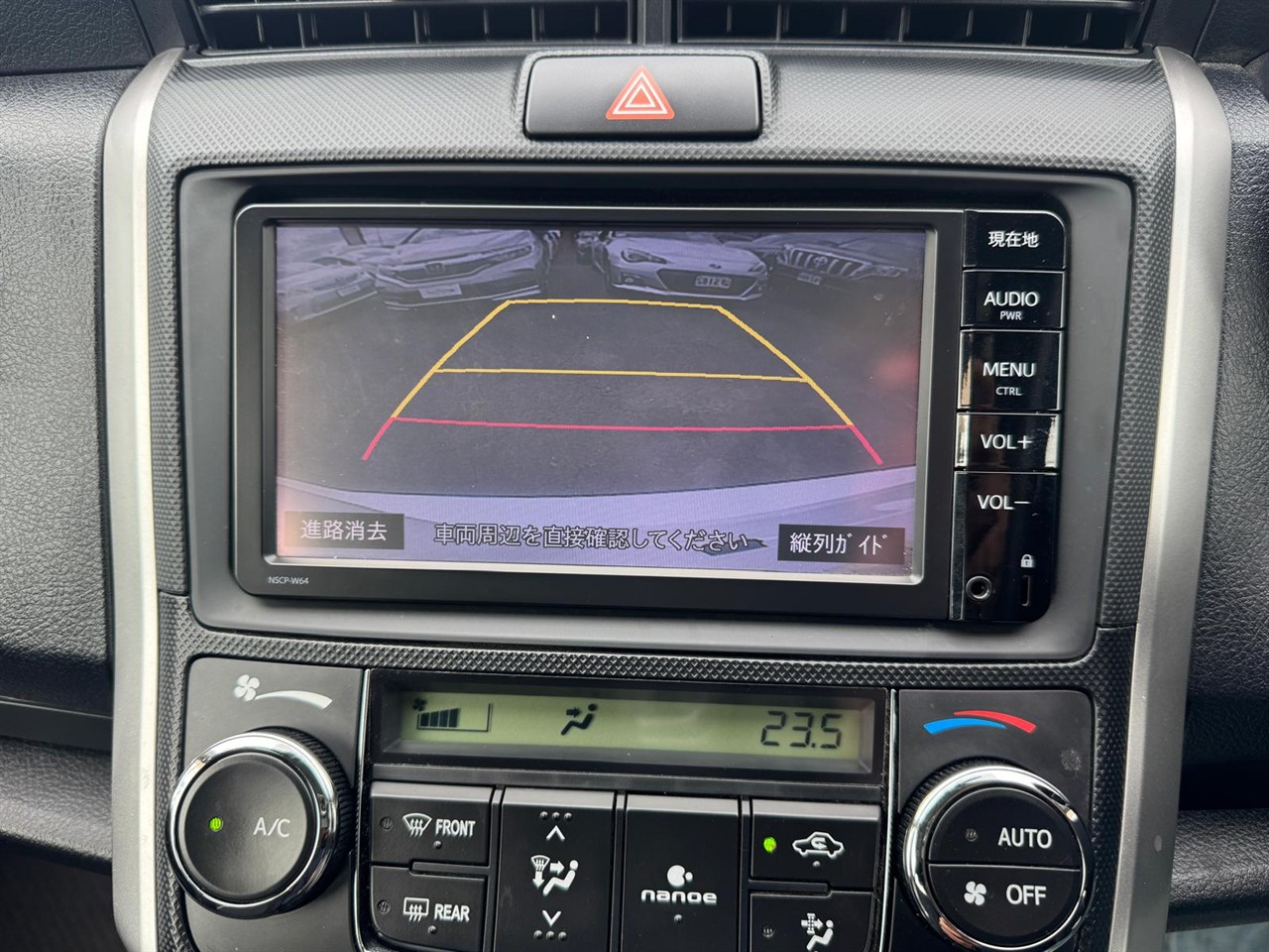 2015 Toyota Corolla thumbnail