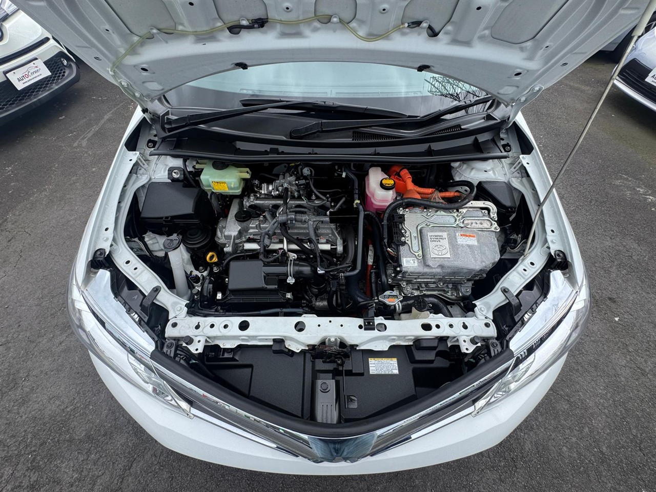 2015 Toyota Corolla thumbnail
