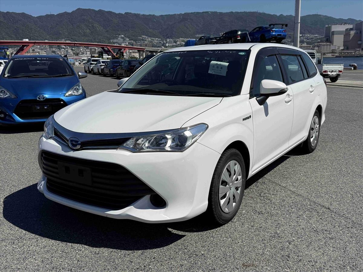 2015 Toyota Corolla thumbnail