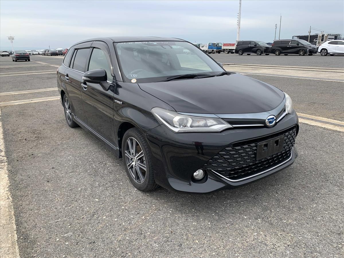 2015 Toyota Corolla thumbnail