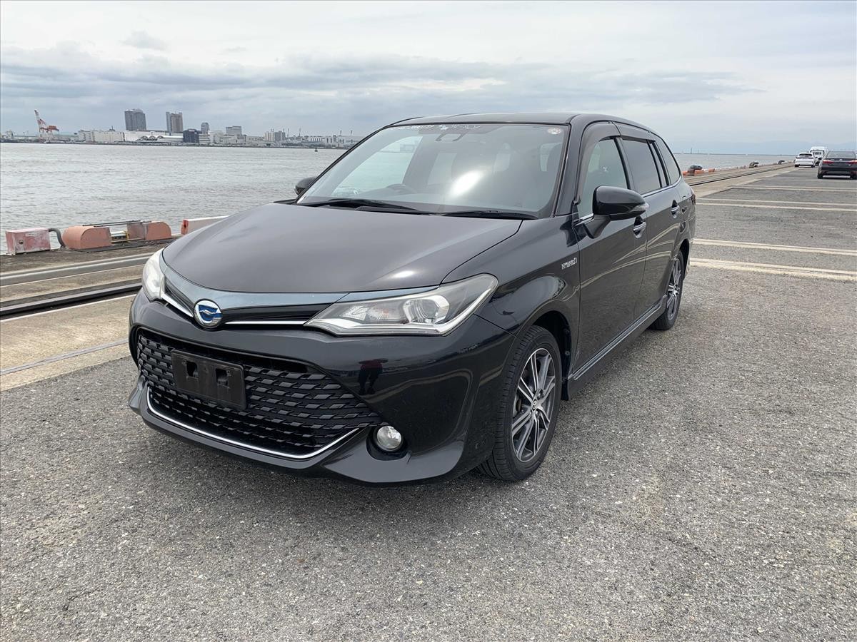 2015 Toyota Corolla thumbnail