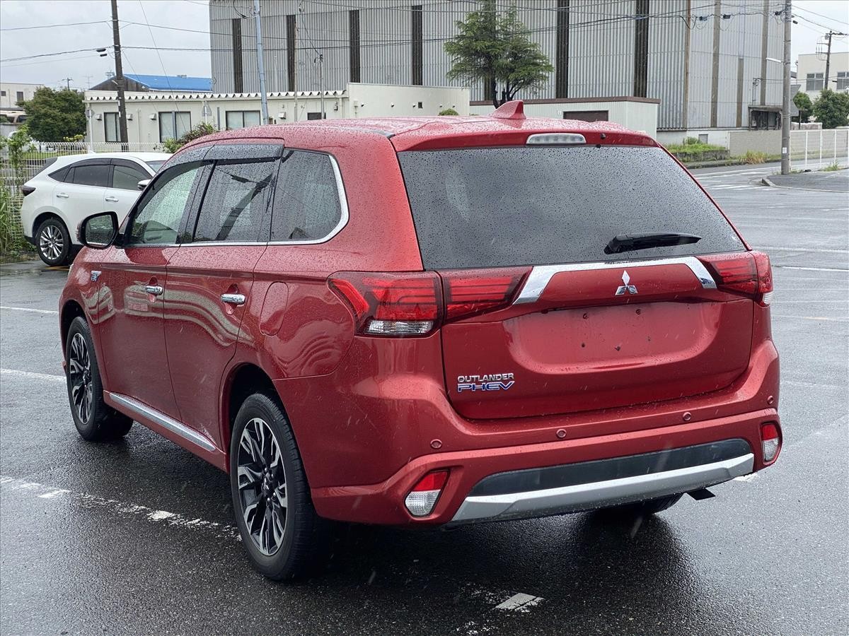 2017 Mitsubishi OUTLANDER thumbnail