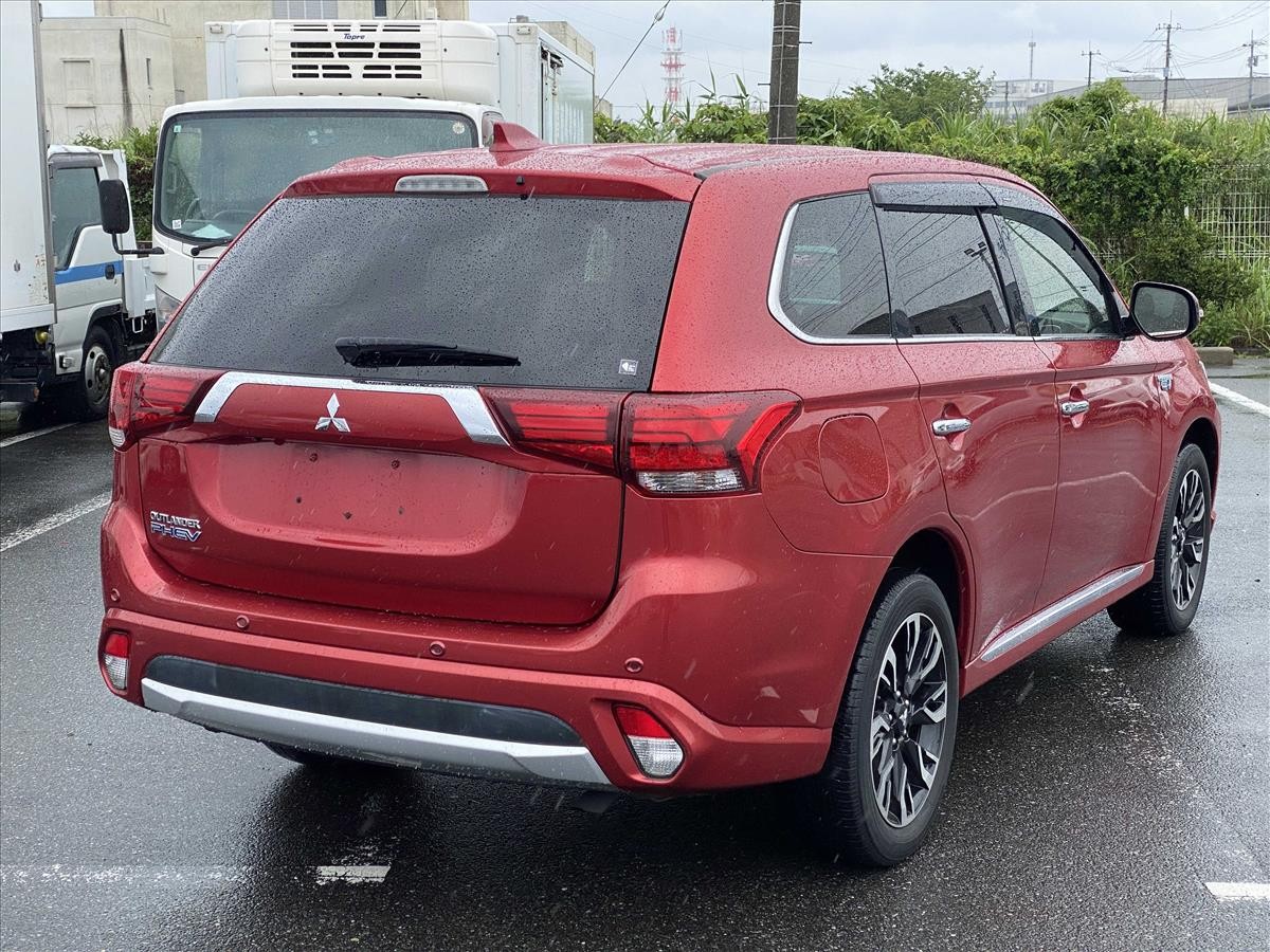 2017 Mitsubishi OUTLANDER thumbnail