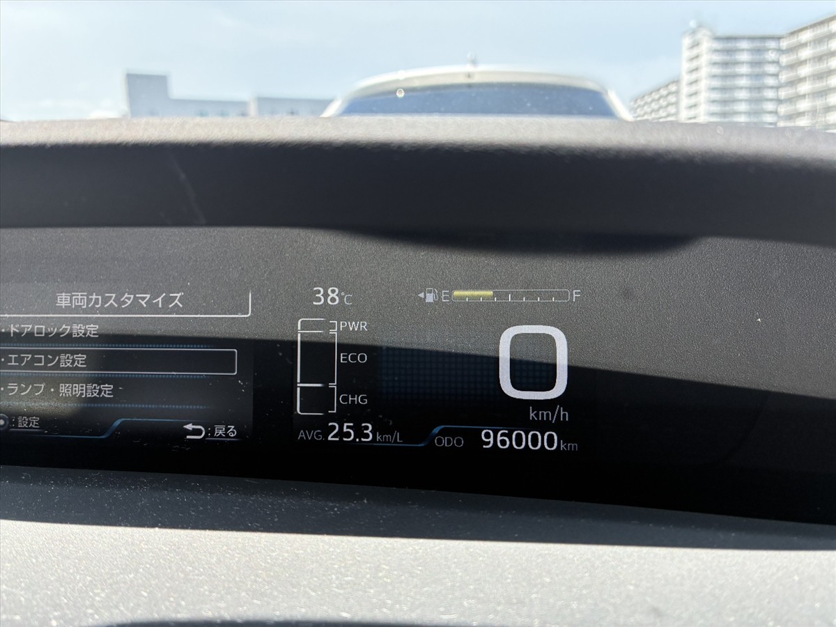 2016 Toyota PRIUS thumbnail
