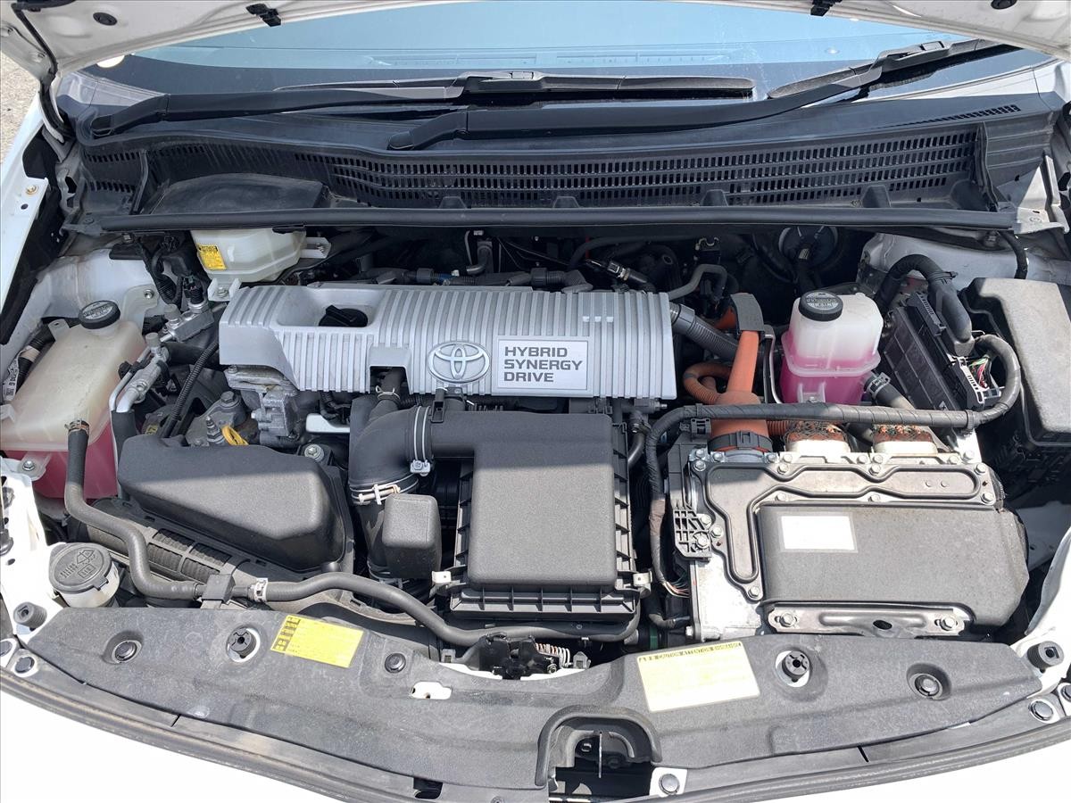 2013 Toyota PRIUS thumbnail