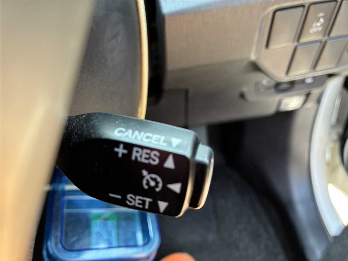 2013 Toyota PRIUS thumbnail
