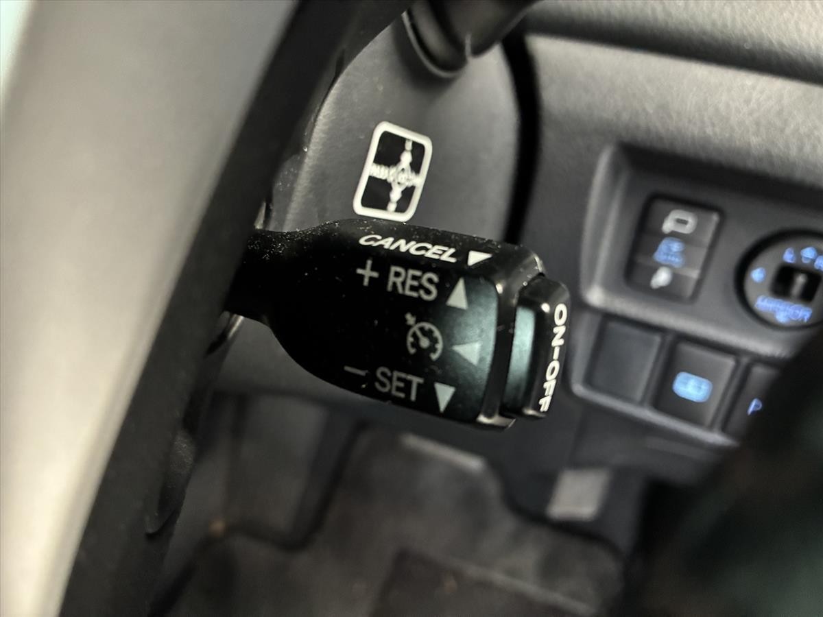 2014 Toyota Sai thumbnail