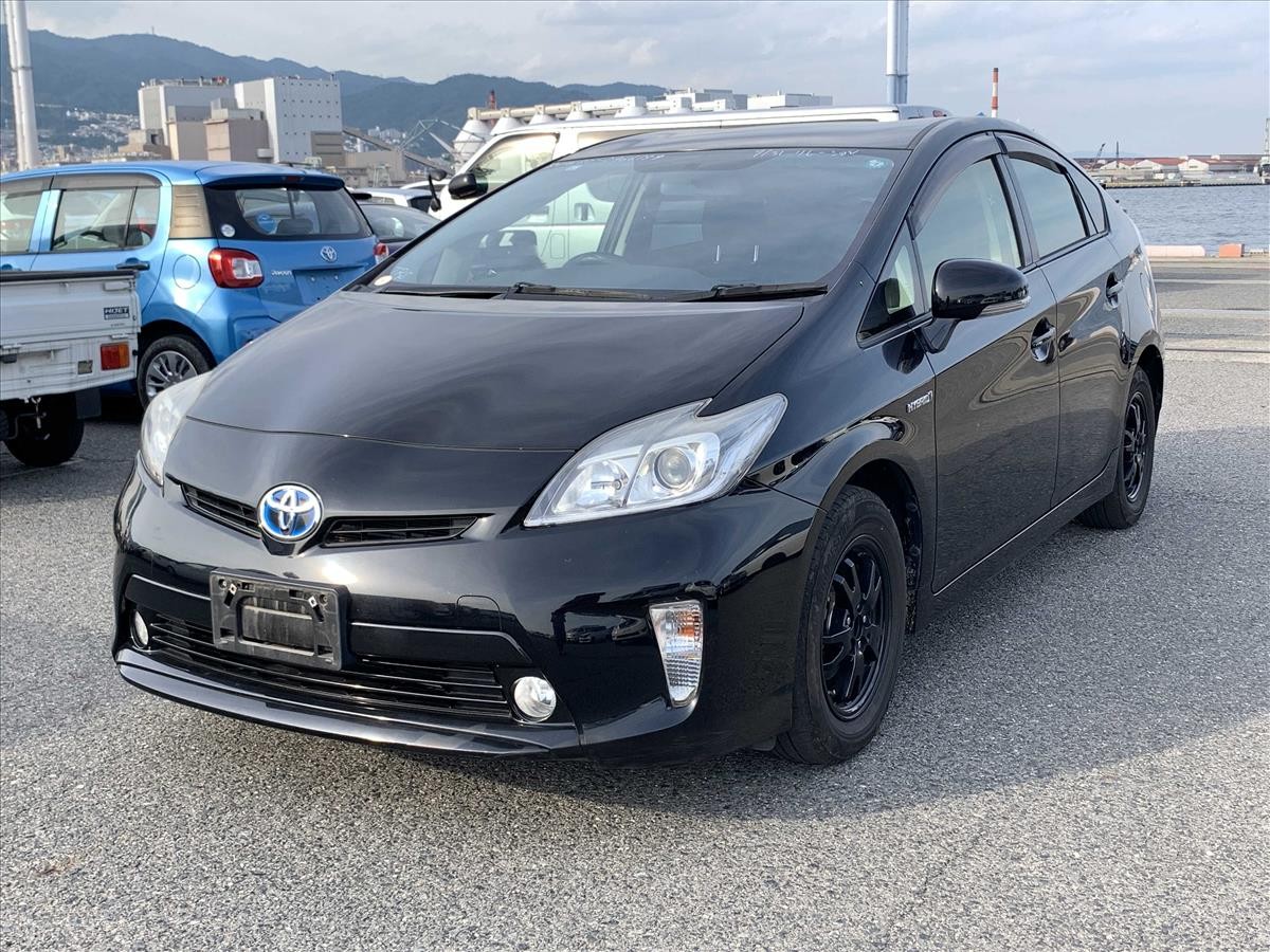 2015 Toyota PRIUS thumbnail