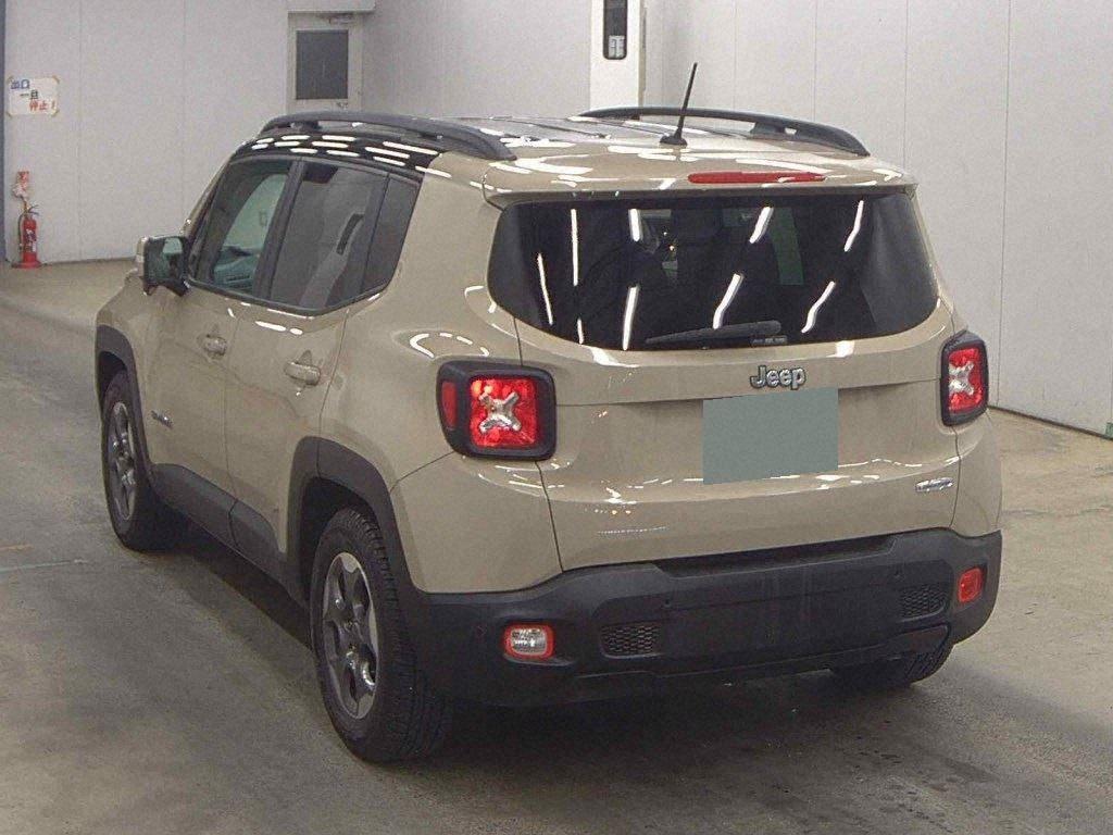 2017 Jeep Renegade thumbnail