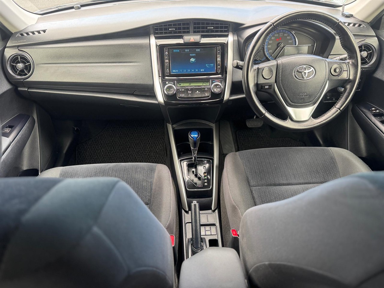 2015 Toyota Corolla thumbnail