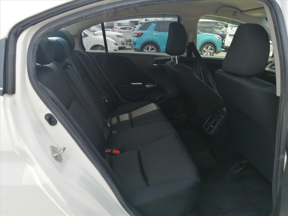 2014 Honda GRACE thumbnail