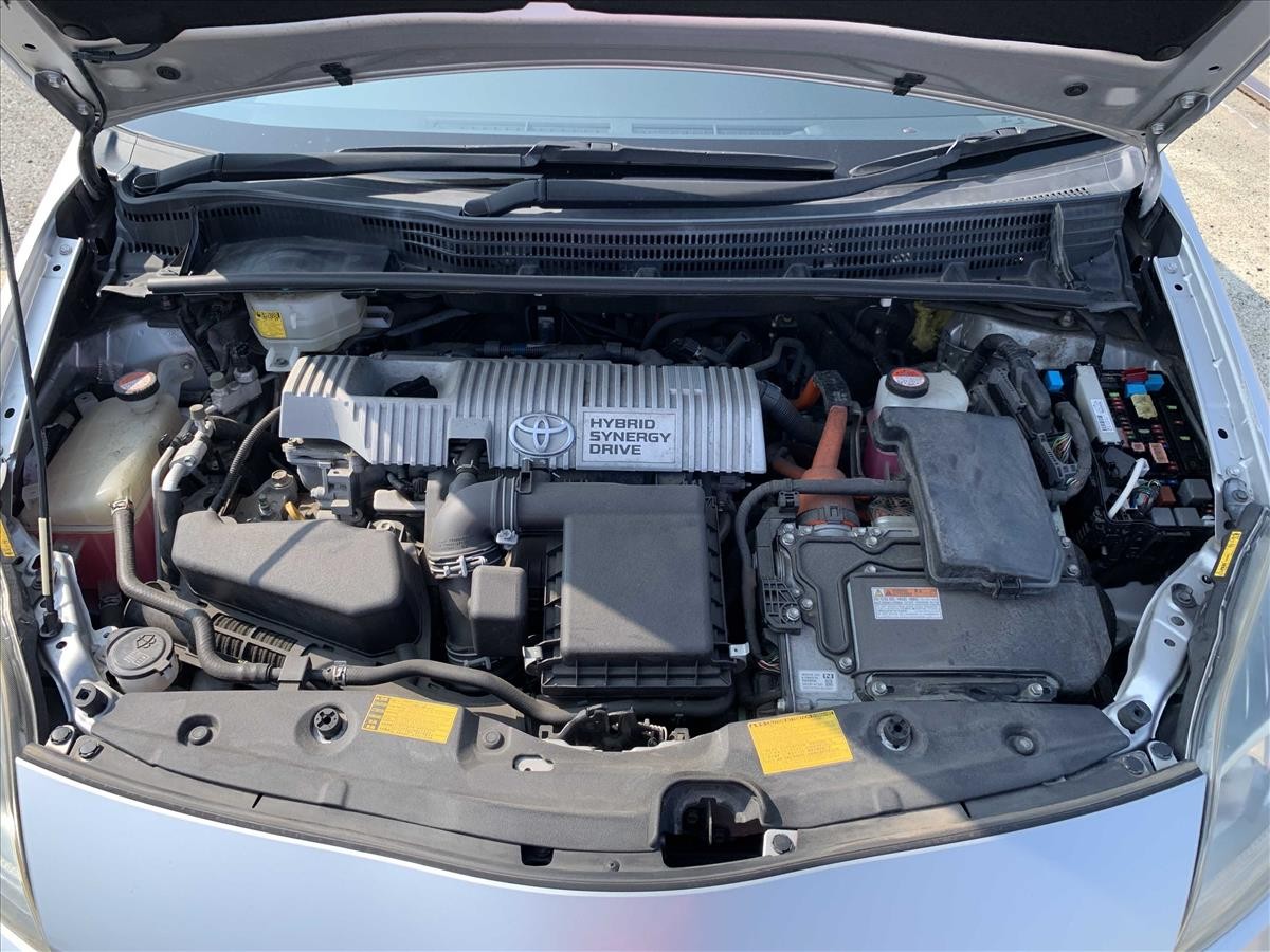 2014 Toyota PRIUS thumbnail